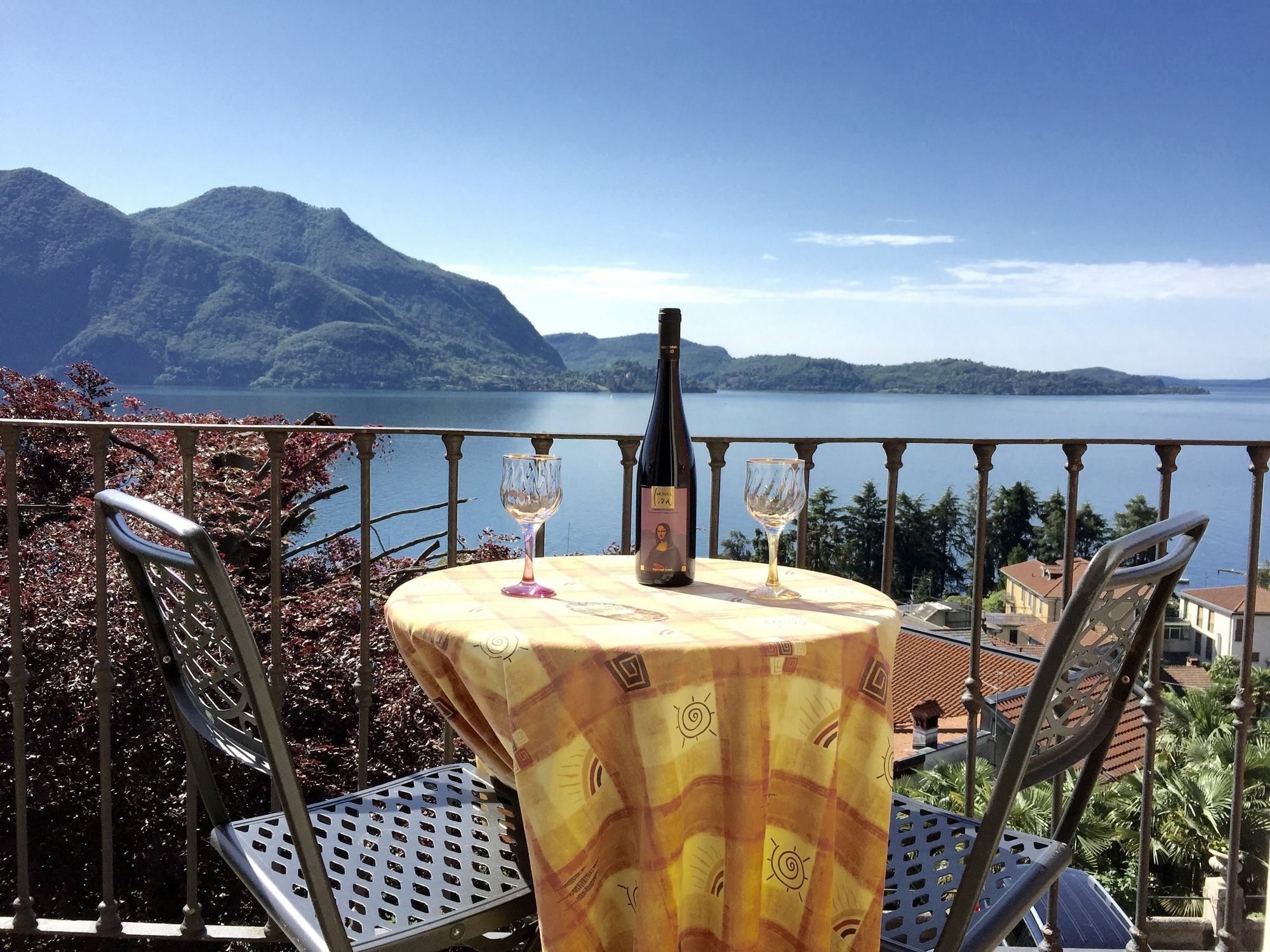 Villa Josefa Apartment Lake Maggiore ภายนอก รูปภาพ